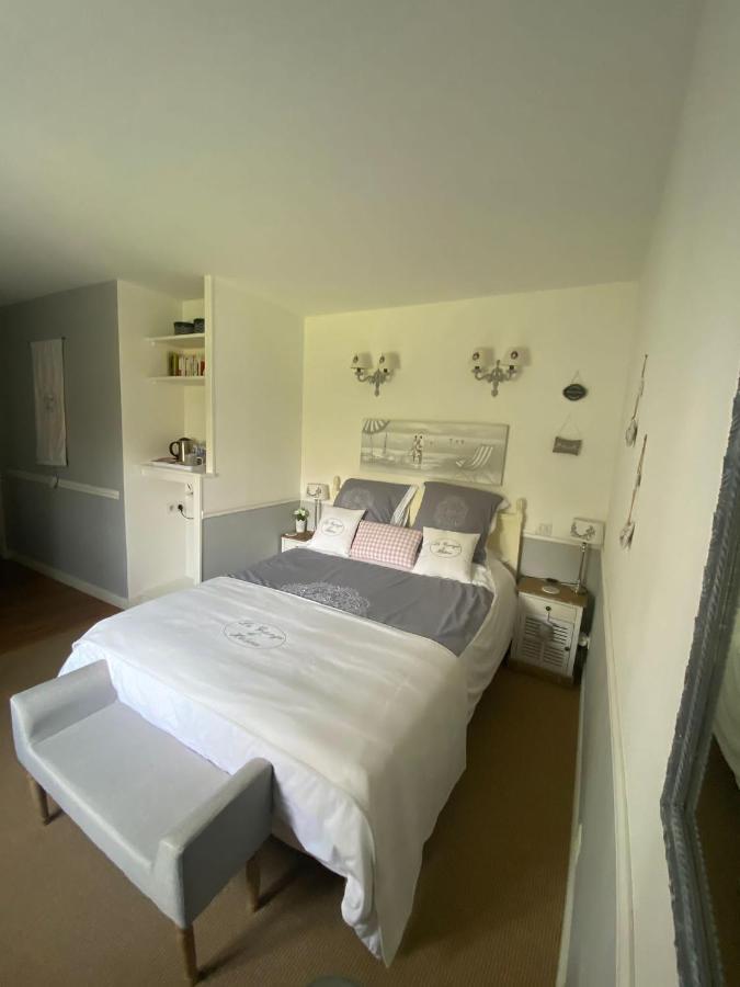 La Grange D'Helene Bed & Breakfast โชเลต์ ภายนอก รูปภาพ